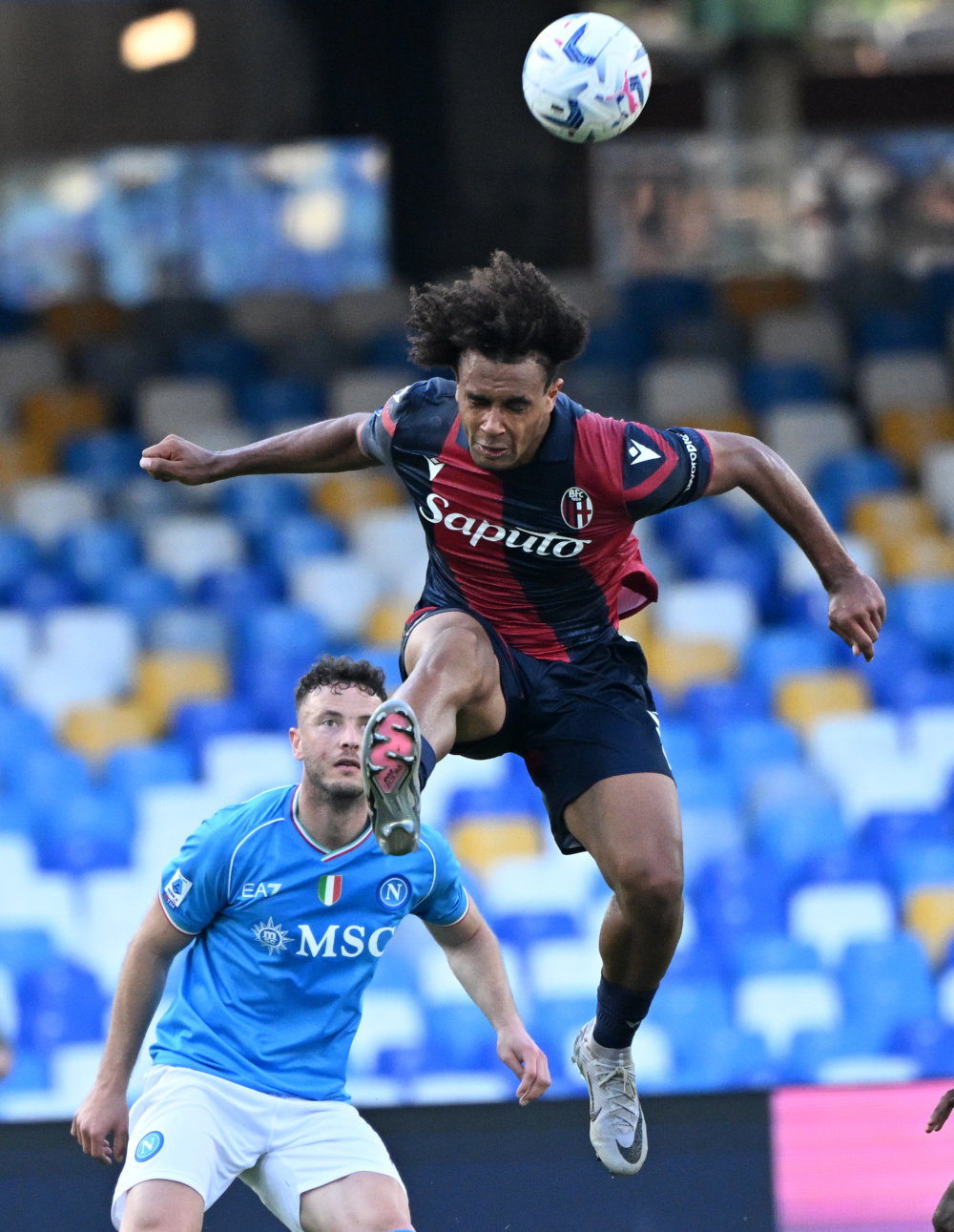 开云体育官网-关于加时末段意甲传出新动向，那不勒斯回应争议，管理层表态——质疑声仍在，临场指挥获称赞的信息